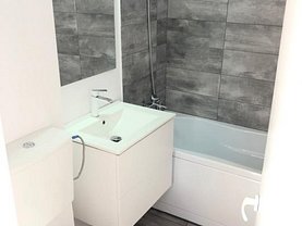 Apartament de vânzare 3 camere, în Bucureşti, zona Drumul Taberei
