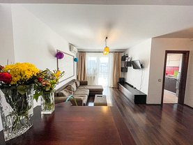 Apartament de vânzare 3 camere, în Bucureşti, zona Vitan