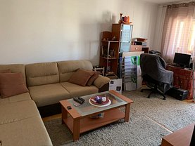 Apartament de vânzare 3 camere, în Bucureşti, zona Dristor