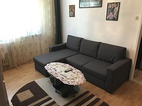 Apartament de vânzare 3 camere, în Cluj-Napoca, zona Manastur