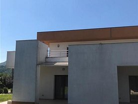 Casa de vânzare 6 camere, în Piatra-Neamţ, zona Central