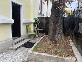 Casa de închiriat 5 camere, în Bucuresti, zona Universitate