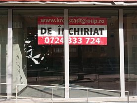 Închiriere spaţiu comercial