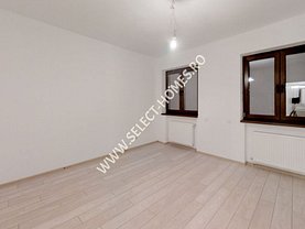 Apartament de vânzare 2 camere, în Bucuresti, zona Victoriei