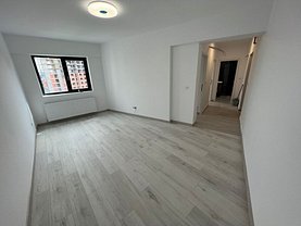 Apartament de vanzare 2 camere, în Bucuresti, zona Regie