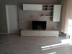 Apartament de închiriat 2 camere, în Floreşti, zona Central