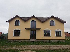Casa de vânzare 5 camere, în Apahida, zona Central