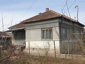 Casa de vânzare 4 camere, în Gilău, zona Central