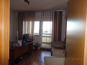 Apartament de vanzare 3 camere, în Bucuresti, zona P-ta Alba Iulia