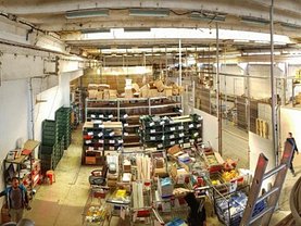 Închiriere spaţiu industrial