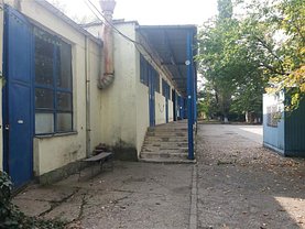 Vânzare spaţiu industrial