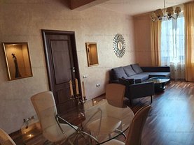 Apartament de vânzare 3 camere, în Bucureşti, zona Banu Manta