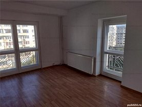 Apartament de vânzare 4 camere, în Bucureşti, zona P-ţa Alba Iulia