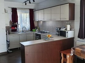 Casa de vânzare 4 camere, în Tunari
