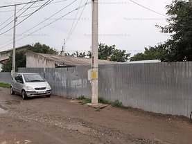 Casa de vânzare sau de închiriat 4 camere, în Bucureşti, zona Central