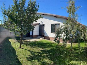 Casa de închiriat 3 camere, în Corbeanca, zona Nord