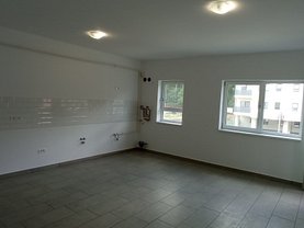 Apartament de vânzare 2 camere, în Ghiroda