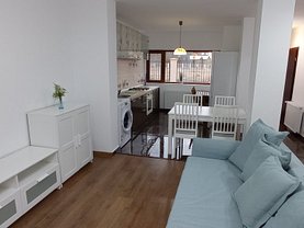 Casa de vânzare 3 camere, în Ghiroda