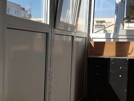 Apartament de vânzare 3 camere, în Bucureşti, zona Gorjului