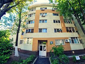 Apartament de vânzare 3 camere, în Bucureşti, zona Militari