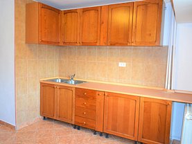 Apartament de vânzare 4 camere, în Bucuresti, zona Nerva Traian