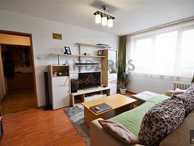 Apartament de vânzare 3 camere, în Bucureşti, zona Gorjului
