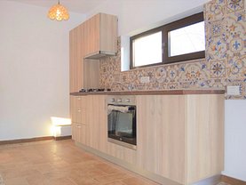Casa de vânzare 3 camere, în Otopeni, zona Central