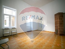 Apartament de închiriat 2 camere, în Arad, zona Ultracentral