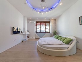 Penthouse de vânzare 3 camere în Arad, Ultracentral