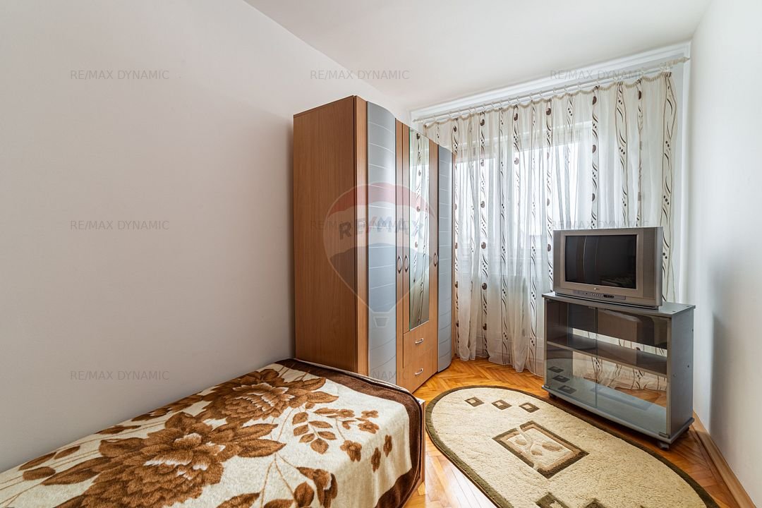 Apartament cu 4 camere de vanzare in zona Aurel Vlaicu - imaginea 17