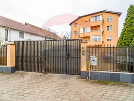 Apartament de vânzare 3 camere în Arad, Intim
