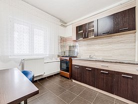 Apartament de vânzare 2 camere, în Arad, zona Malul Mureşului