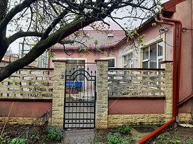 Casa de vânzare 3 camere, în Arad, zona Ultracentral