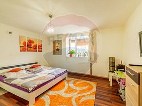 Casa de vânzare 3 camere, în Chişineu-Criş, zona Central