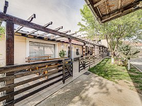 Casa de vânzare 7 camere, în Arad, zona Aradul Nou