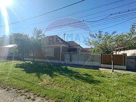 Casa de vânzare 3 camere, în Curtici, zona Exterior Sud
