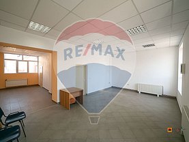 Închiriere spaţiu comercial