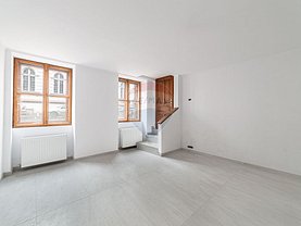 Închiriere spaţiu comercial