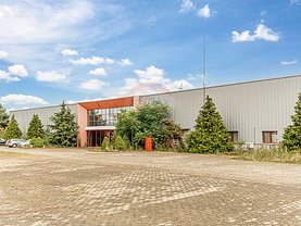 Închiriere spaţiu industrial