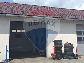 Vânzare spaţiu comercial