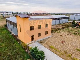 Vânzare spaţiu industrial