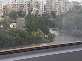 Apartament de vânzare 3 camere, în Ploieşti, zona Republicii