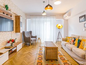 Apartament de închiriat 4 camere, în Bucureşti, zona Unirii