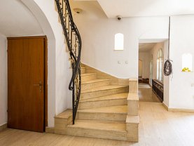 Casa de vânzare 7 camere, în Bucuresti, zona Dorobanti
