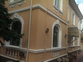 Casa de vânzare 9 camere, în Bucuresti, zona Cotroceni