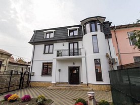 Casa de închiriat 7 camere, în Bucuresti, zona Unirii