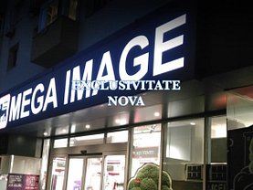 Vânzare spaţiu comercial
