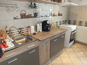 Apartament de vânzare 3 camere, în Bucuresti, zona Unirii