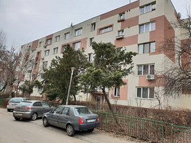 Apartament de vânzare 3 camere, în Bucuresti, zona Antiaeriana