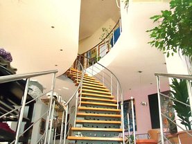 Casa de vânzare 6 camere, în Bucuresti, zona Victoriei